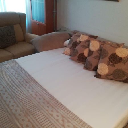 Apartamento "Paseo Del Sauco" Ezcaray Exterior foto