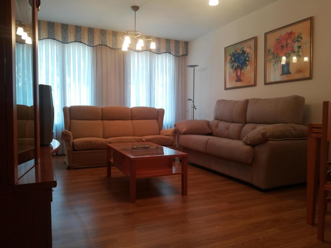 Apartamento "Paseo Del Sauco" Ezcaray Exterior foto